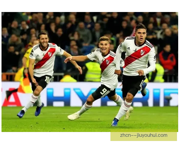 格拉利什世俱杯对阵热刺边路对位优势技术战术价值全面解读